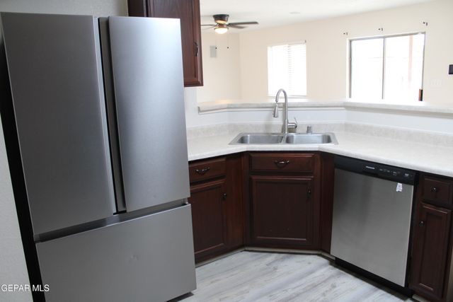 14313 ISLAND POINT Drive, El Paso, TX 79938