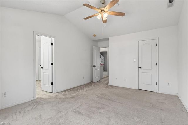 606 Station Square LN, Chesapeake, VA 23320