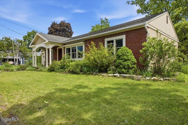 35 Schuyler Drive, Saratoga Springs, Inside, NY 12866