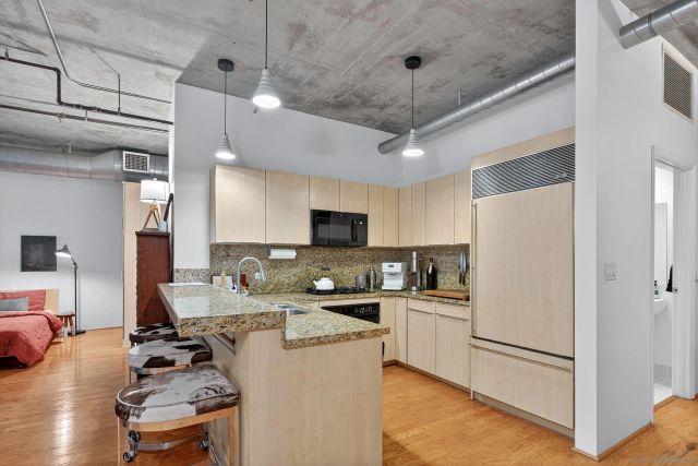 877 Island Ave 218, San Diego, CA 92101