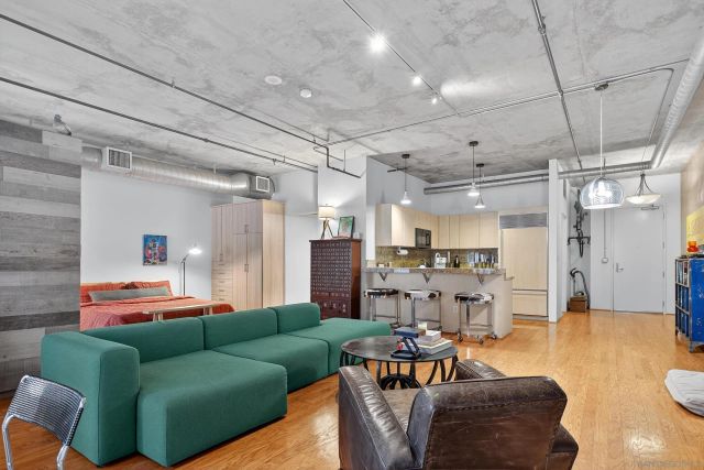 877 Island Ave 218, San Diego, CA 92101