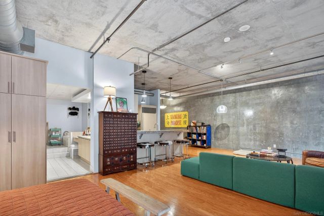 877 Island Ave 218, San Diego, CA 92101