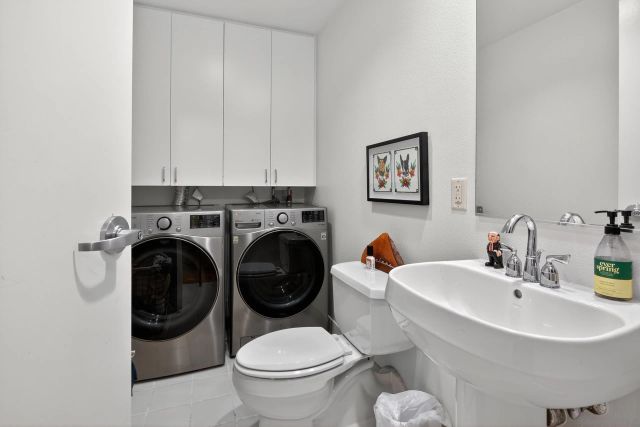 877 Island Ave 218, San Diego, CA 92101