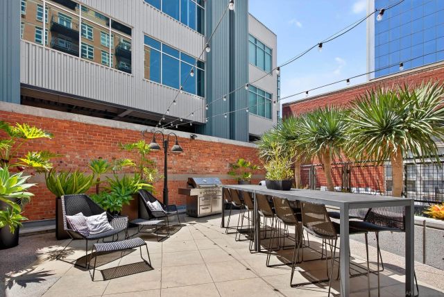 877 Island Ave 218, San Diego, CA 92101