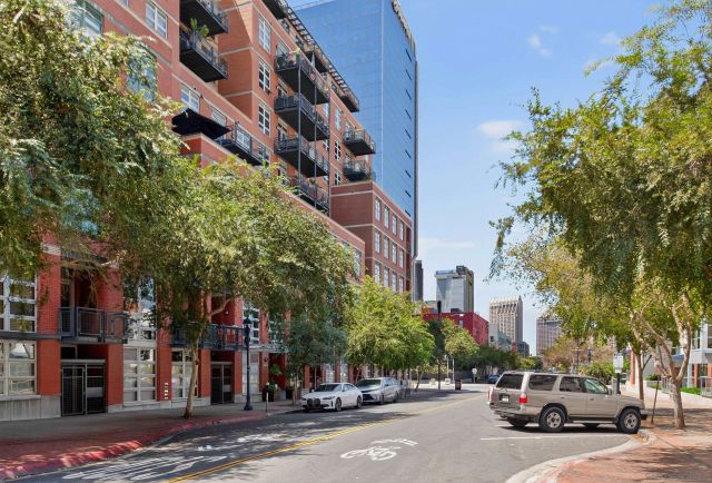 877 Island Ave 218, San Diego, CA 92101