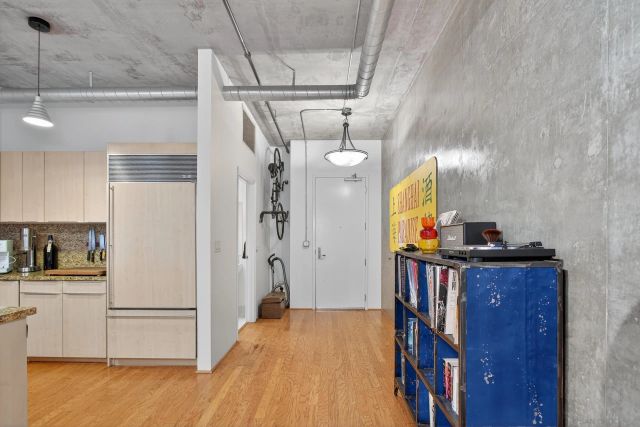 877 Island Ave 218, San Diego, CA 92101