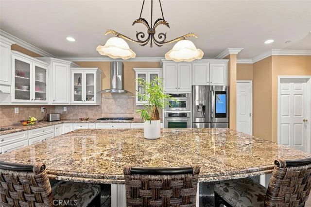 14 Poppyglen Court, Azusa, CA 91702