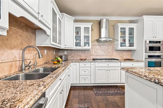 14 Poppyglen Court, Azusa, CA 91702