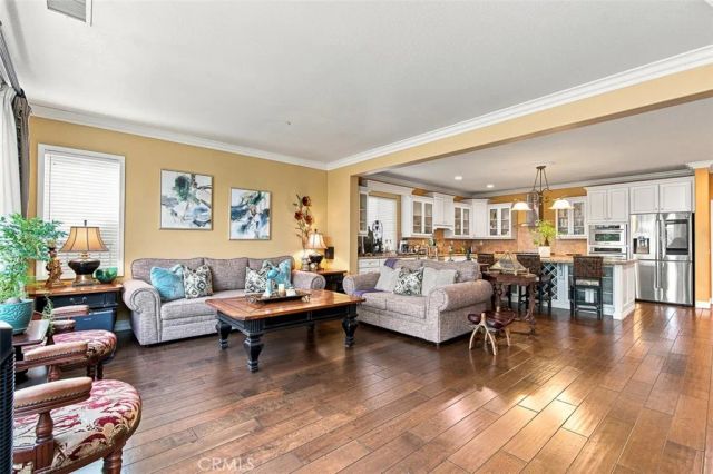 14 Poppyglen Court, Azusa, CA 91702
