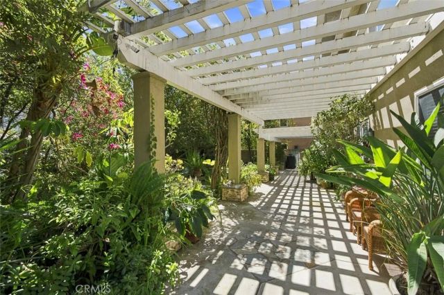 14 Poppyglen Court, Azusa, CA 91702