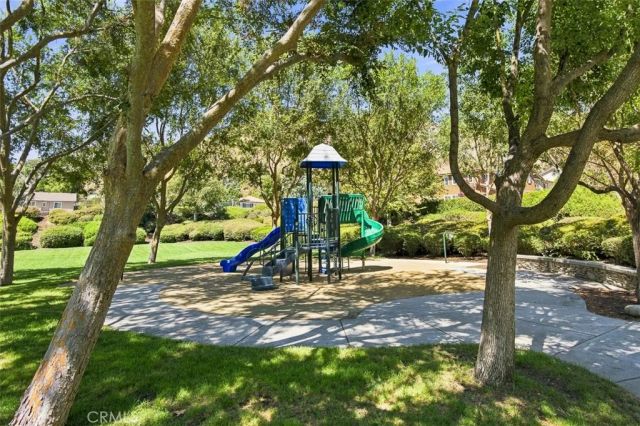 14 Poppyglen Court, Azusa, CA 91702