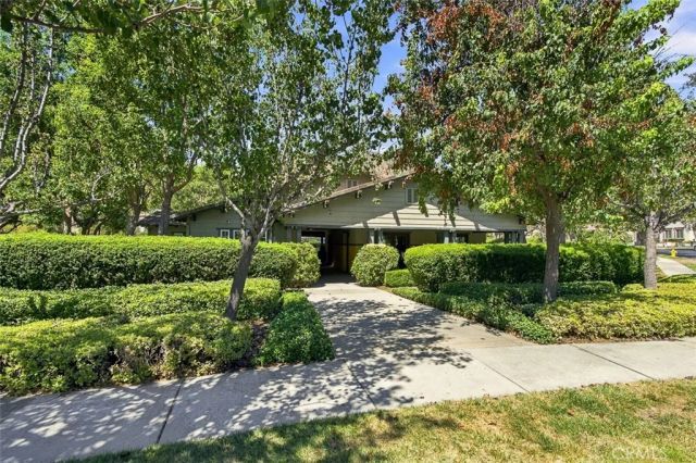 14 Poppyglen Court, Azusa, CA 91702