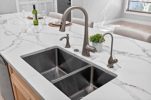 1907 BAYSHORE COURT, Safety Harbor, FL 34695