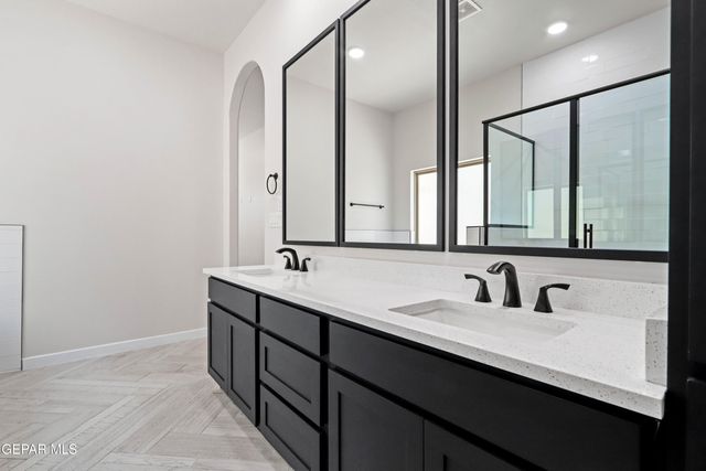 13368 Coldham Street, El Paso, TX 79928