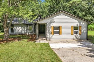 9573 Briar Creek Court, Jonesboro, GA 30238
