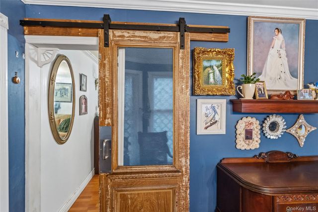 92 Jennings Avenue, Patchogue, NY 11772