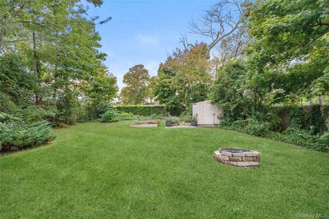 92 Jennings Avenue, Patchogue, NY 11772