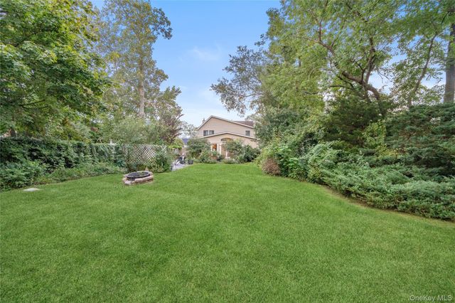 92 Jennings Avenue, Patchogue, NY 11772