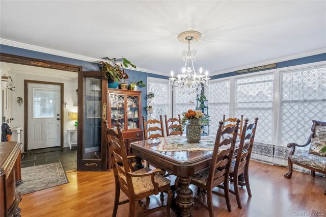 92 Jennings Avenue, Patchogue, NY 11772