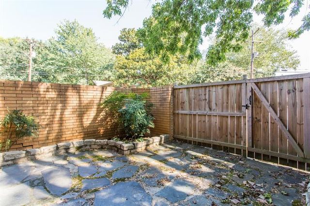 120 Biscayne Drive NW B10, Atlanta, GA 30309