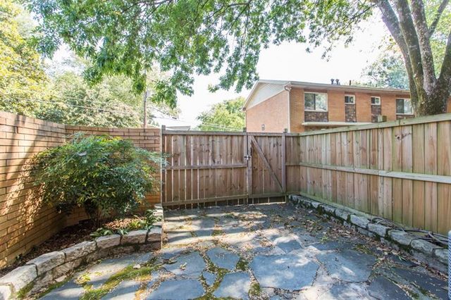 120 Biscayne Drive NW B10, Atlanta, GA 30309