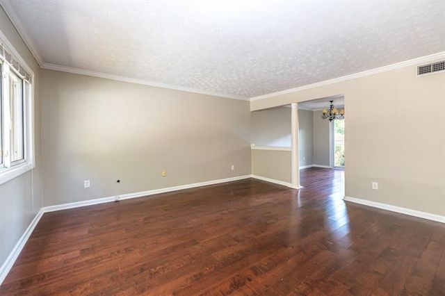 120 Biscayne Drive NW B10, Atlanta, GA 30309
