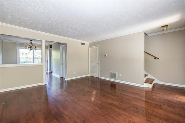 120 Biscayne Drive NW B10, Atlanta, GA 30309