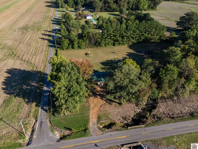 4496 Bandana Rd, Kevil, KY 42053