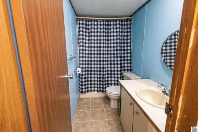 4496 Bandana Rd, Kevil, KY 42053