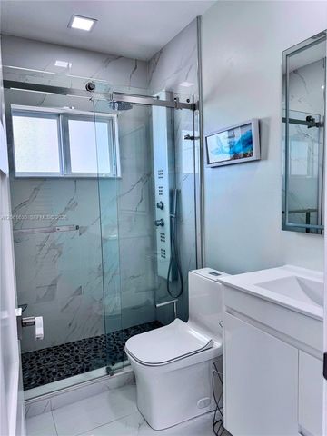 3870 NW 177th St, Miami Gardens, FL 33055