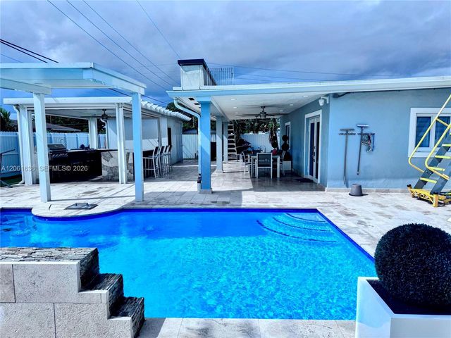 3870 NW 177th St, Miami Gardens, FL 33055