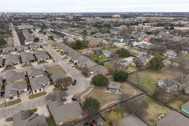 328 Wagon Wheel Circle, Waco, TX 76706