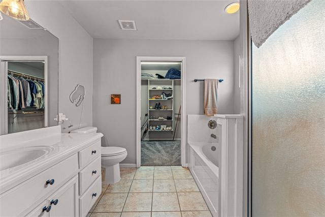 328 Wagon Wheel Circle, Waco, TX 76706