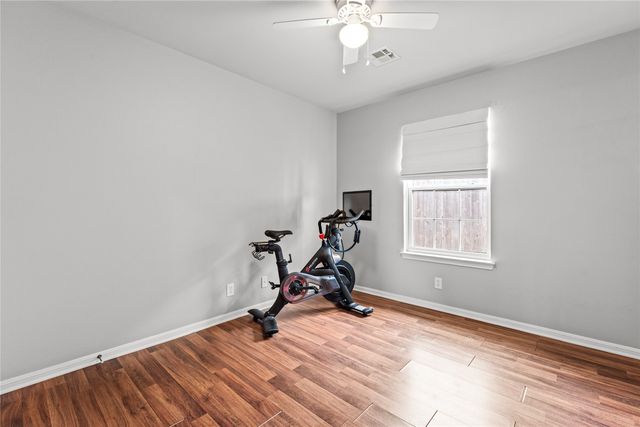 328 Wagon Wheel Circle, Waco, TX 76706