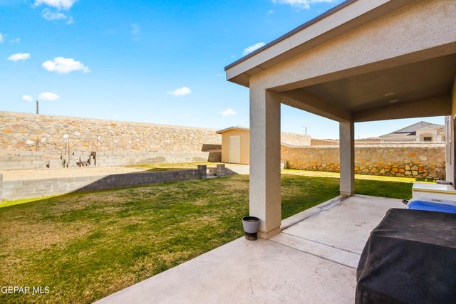 12777 SILVER STREAK Avenue, Horizon City, TX 79928