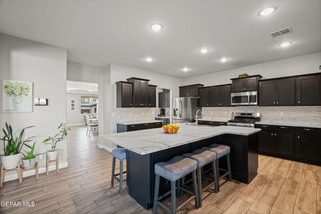 12777 SILVER STREAK Avenue, Horizon City, TX 79928