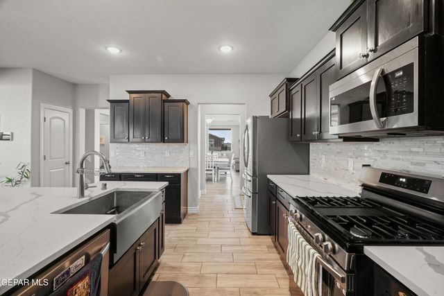 12777 SILVER STREAK Avenue, Horizon City, TX 79928