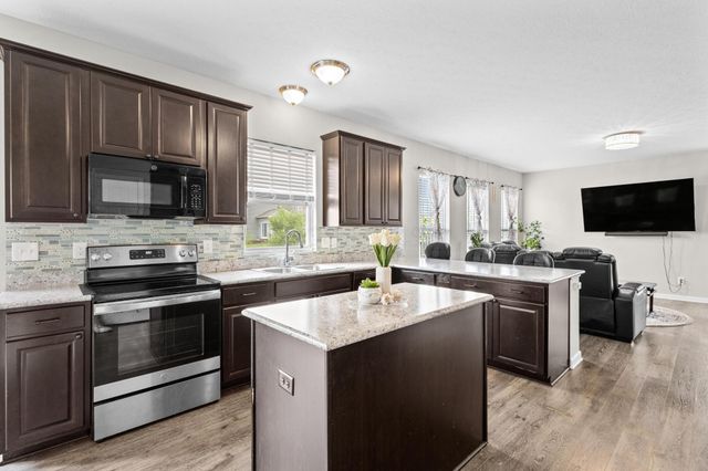 8660 Crooked Maple Drive, Blacklick, OH 43004