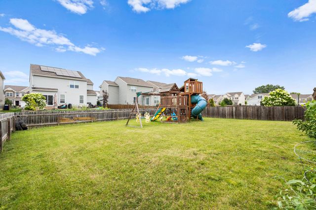 8660 Crooked Maple Drive, Blacklick, OH 43004