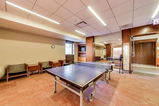 400 E randolph Street 2101, Chicago, IL 60601