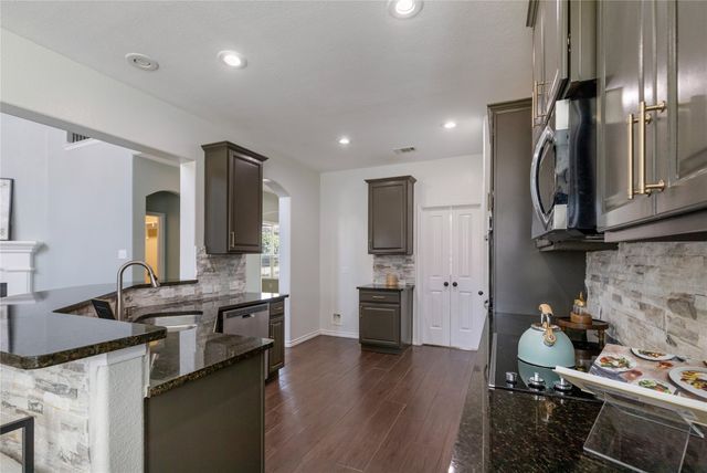 5708 Sleepy Creek Lane, Fort Worth, TX 76179