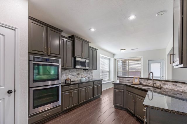 5708 Sleepy Creek Lane, Fort Worth, TX 76179