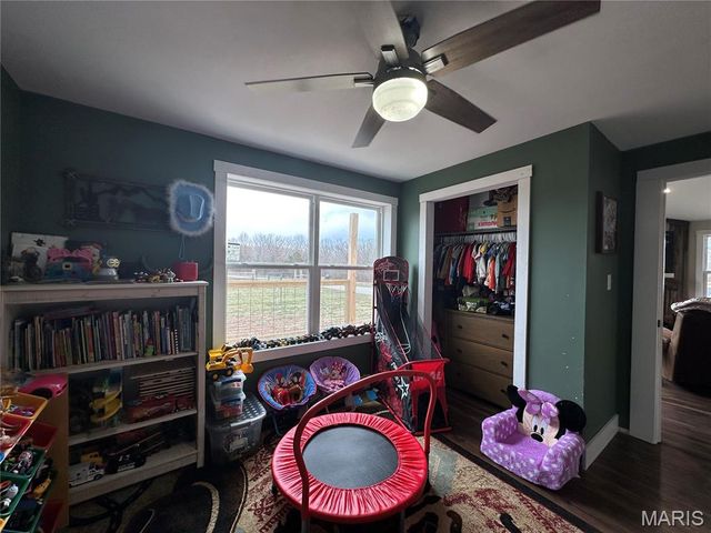 3825 Highway Ee, Owensville, MO 65066