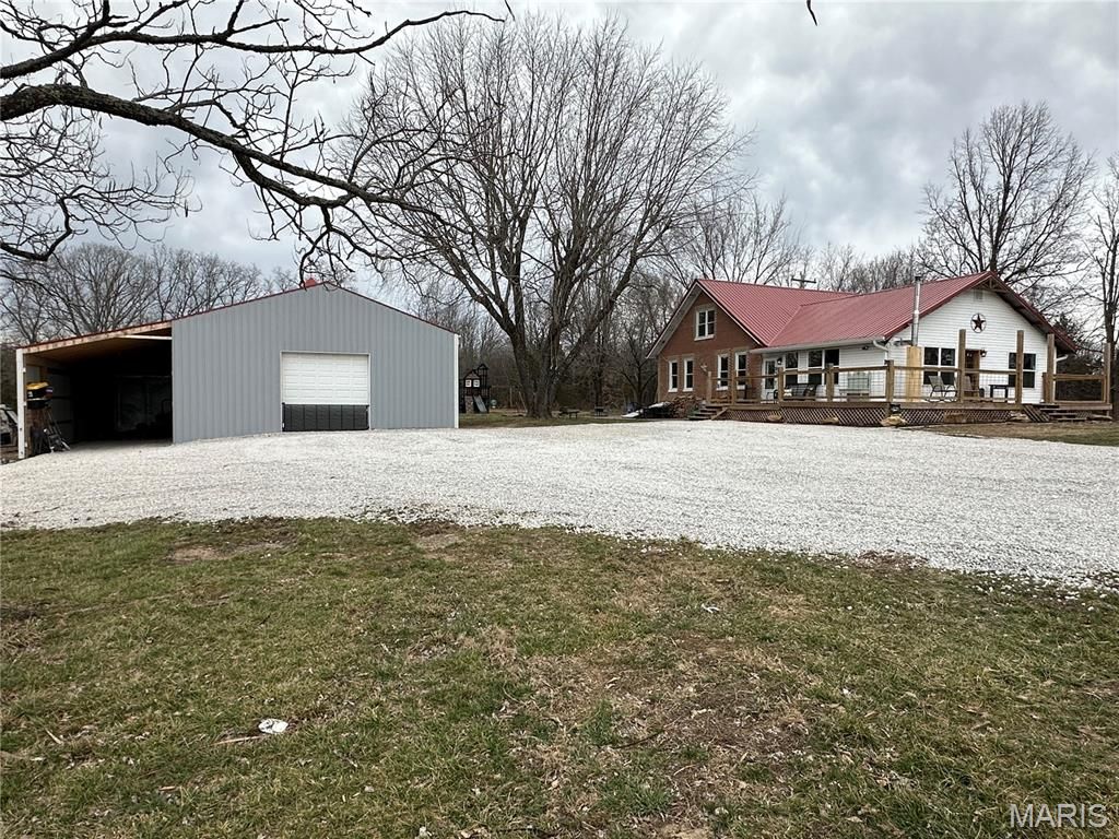 3825 Highway Ee, Owensville, MO 65066