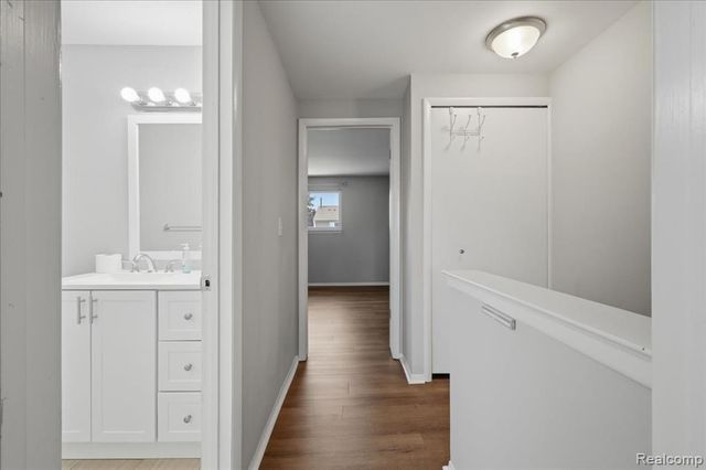 16345 Benmar Drive, Roseville, MI 48066
