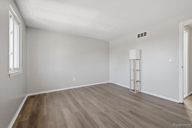 16345 Benmar Drive, Roseville, MI 48066