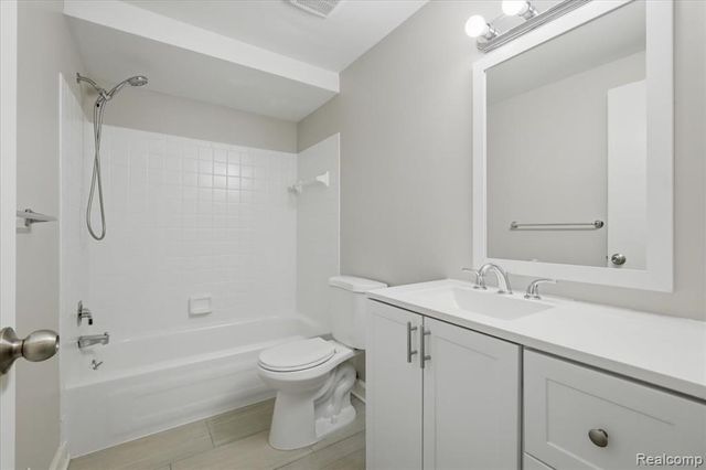 16345 Benmar Drive, Roseville, MI 48066