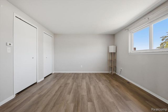 16345 Benmar Drive, Roseville, MI 48066