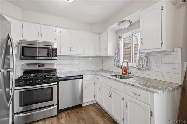 16345 Benmar Drive, Roseville, MI 48066