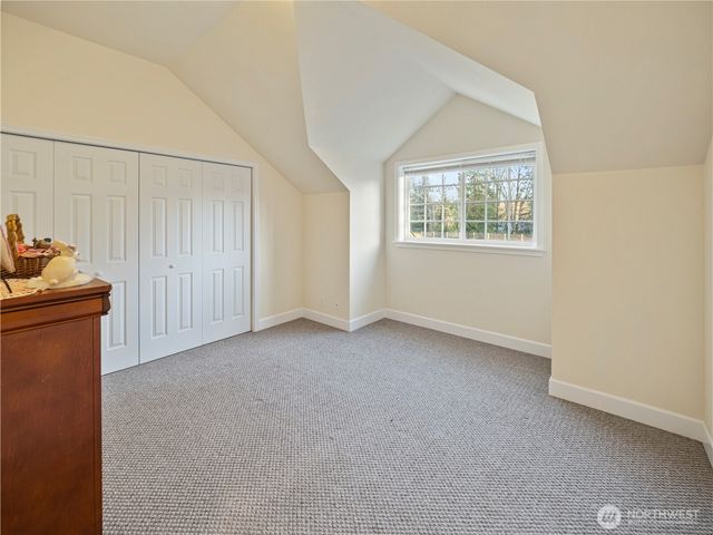 12811 Kapowsin Highlands Drive E, Graham, WA 98338